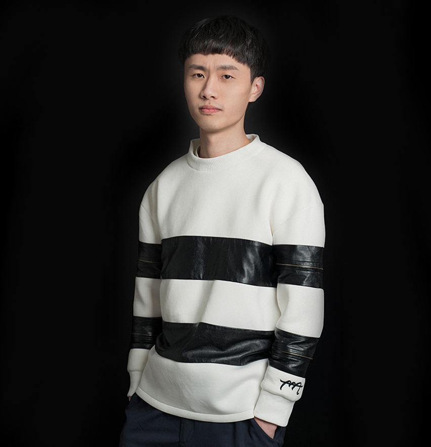杨一凡